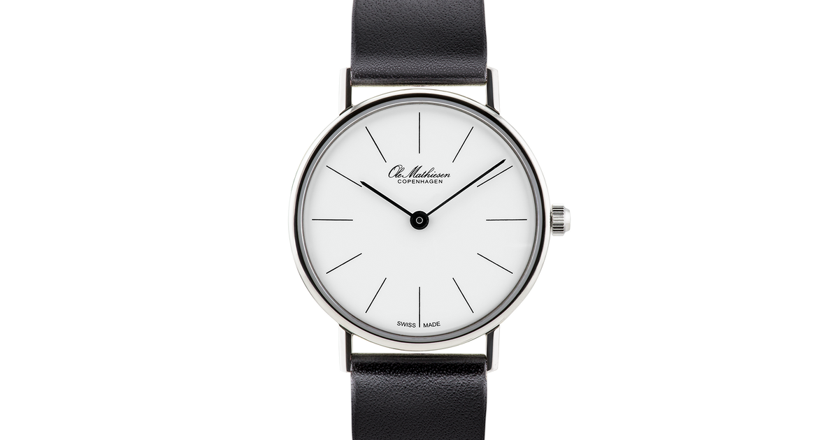 ole Mathiesen オーレ・マティーセン　掛時計　廃盤　JUNGHANS Ole Mathiesen Classic Series Watch | Maclin Studio